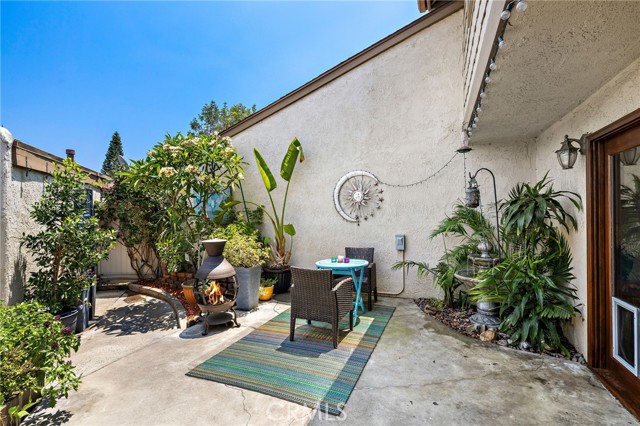 Detail Gallery Image 12 of 28 For 2870 N Cottonwood St, Unit 2, Orange,  CA 92865 - 3 Beds | 1/1 Baths