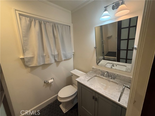 Detail Gallery Image 8 of 18 For 16823 Simonds, Granada Hills,  CA 91344 - 1 Beds | 1 Baths