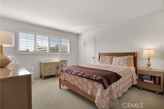 5521 Goodland Avenue photo 21
