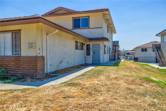 Detail Gallery Image 2 of 27 For 3545 20th St, Highland,  CA 92346 - 2 Beds | 1 Baths