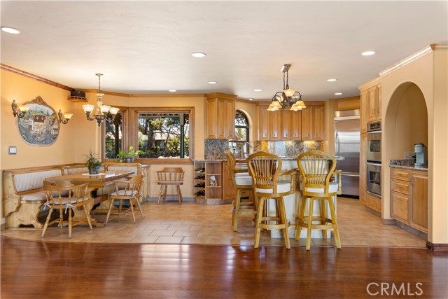 Detail Gallery Image 13 of 48 For 425 Lake Vista, Lakeport,  CA 95453 - 3 Beds | 3/2 Baths