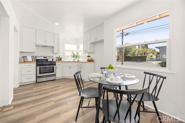 Detail Gallery Image 6 of 31 For 719 S Walnut, Brea,  CA 92821 - 3 Beds | 2 Baths