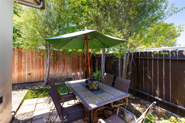 Detail Gallery Image 23 of 25 For 206 S Center St, Orange,  CA 92866 - 4 Beds | 3/1 Baths