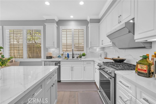 230 Bright Poppy, Irvine CA: https://media.crmls.org/medias/1ecc9ab1-5c0a-4fae-aff4-ed90bbd33d5c.jpg
