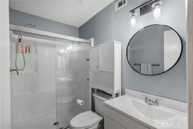 Detail Gallery Image 16 of 20 For 25031 Peachland Ave #165,  Newhall,  CA 91321 - 2 Beds | 2 Baths