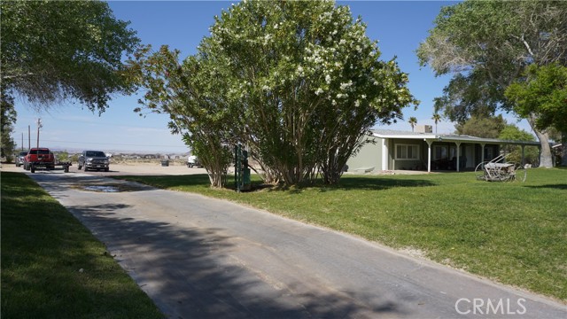 Detail Gallery Image 9 of 23 For 48197 Valley Center Rd, Newberry Springs,  CA 92365 - 3 Beds | 2 Baths