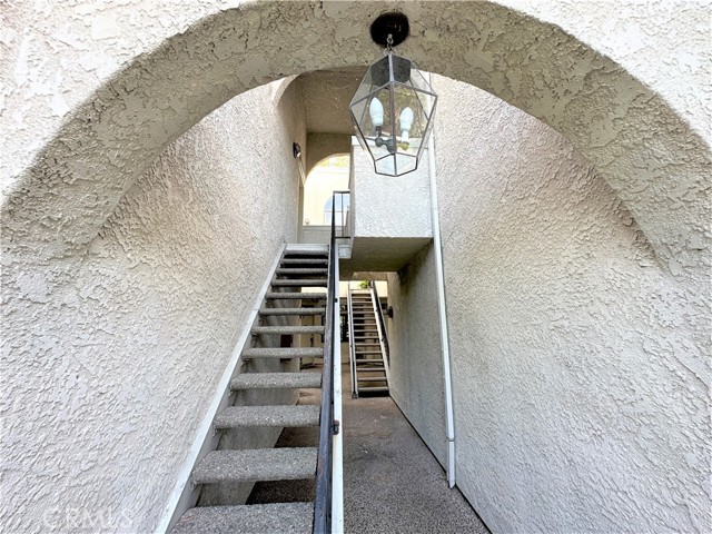 5032 Dorado Drive, Huntington Beach CA: https://media.crmls.org/medias/1ece4484-53eb-4253-a29e-c8f0822caadd.jpg