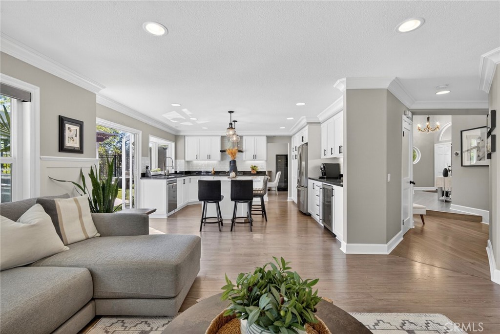 MLS #OC26040336 image #22