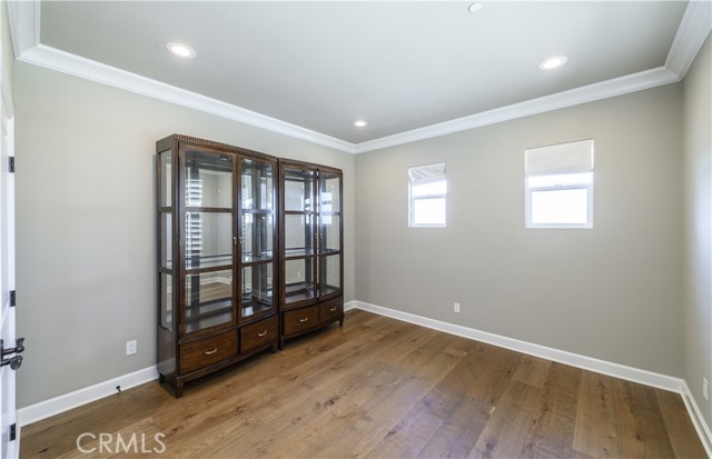 62 Heirloom, Irvine CA: https://media.crmls.org/medias/1ecfea40-647b-40bd-8156-66b903508c3e.jpg