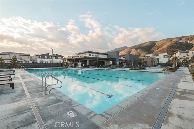 Detail Gallery Image 19 of 27 For 15818 Caterpillar Dr, Fontana,  CA 92336 - 4 Beds | 3 Baths