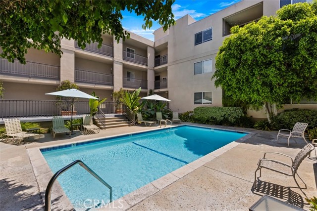 4630 Willis Avenue, Sherman Oaks CA: https://media.crmls.org/medias/1ed0b358-20a8-41b7-b2cb-4019e9efcb4f.jpg