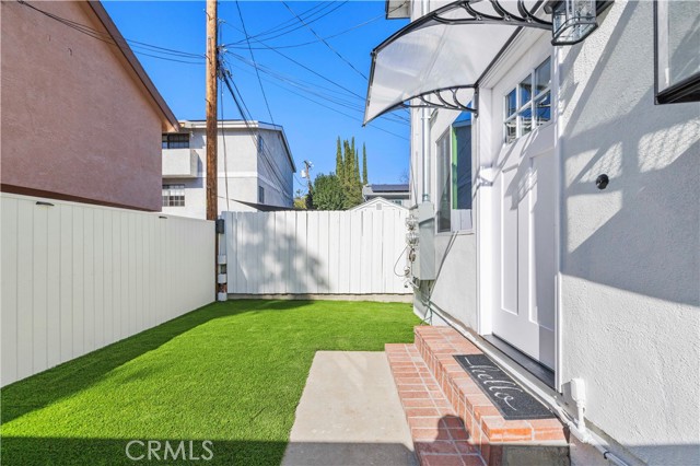 Detail Gallery Image 19 of 24 For 21209 De La Guerra St, Woodland Hills,  CA 91364 - 1 Beds | 1 Baths