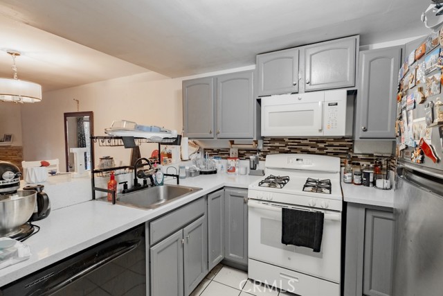 Image 11 of 21 For 1052 Ralston Street