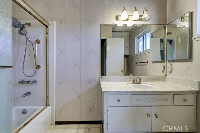 Detail Gallery Image 16 of 27 For 1824 W 245, Torrance,  CA 90501 - 4 Beds | 2 Baths