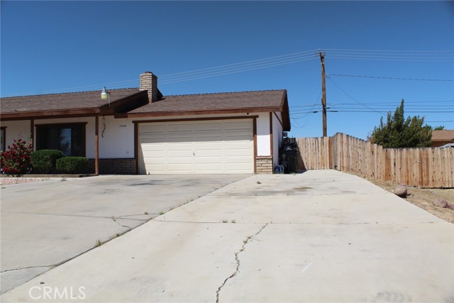 Detail Gallery Image 2 of 33 For 14400 Woodland Dr, Victorville,  CA 92395 - 3 Beds | 2 Baths