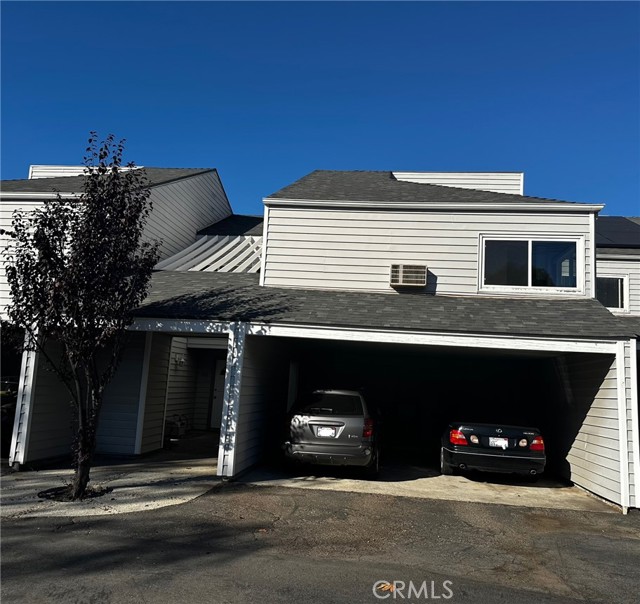 Front Image Thumbnail for CROC25256957