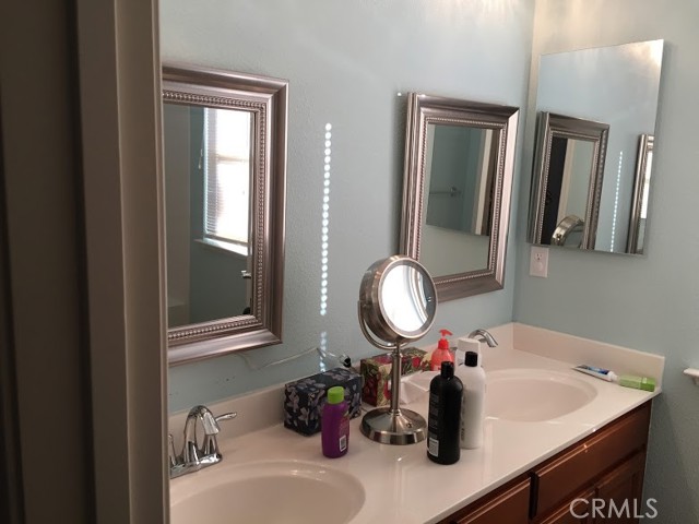 Detail Gallery Image 9 of 22 For 639 Burnt Ranch Way, Chico,  CA 95973 - 4 Beds | 3 Baths