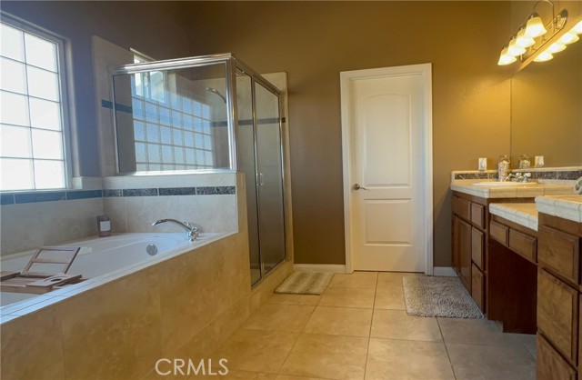 Detail Gallery Image 27 of 30 For 15454 Mustang Ave, Apple Valley,  CA 92307 - 4 Beds | 3 Baths
