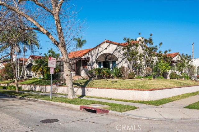 Detail Gallery Image 5 of 32 For 929 E 37th, Long Beach,  CA 90807 - 2 Beds | 1 Baths