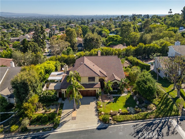 Detail Gallery Image 40 of 47 For 19672 Vista Del Valle, North Tustin,  CA 92705 - 4 Beds | 2/1 Baths