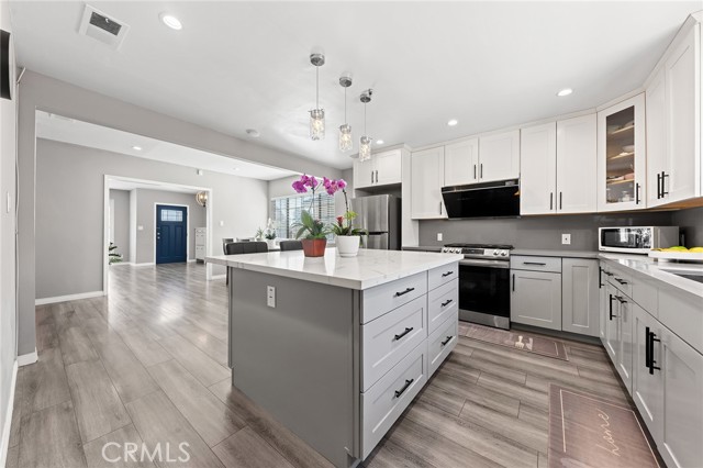 Detail Gallery Image 13 of 44 For 1513 Euclid Ave, San Gabriel,  CA 91776 - 5 Beds | 4 Baths