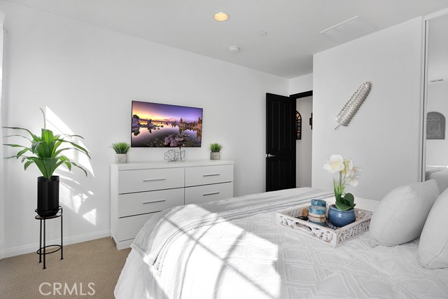 2727 Goldenrain Street, Palmdale CA: https://media.crmls.org/medias/1ed85901-aeb5-4908-bc98-581b40561563.jpg