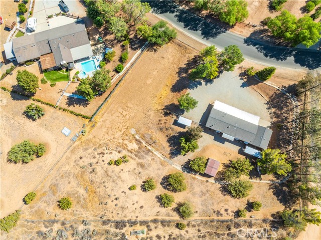 2726 Bent Spur Drive, Acton CA: https://media.crmls.org/medias/1ed86f78-61cb-4026-8713-bdf26ad07bdd.jpg