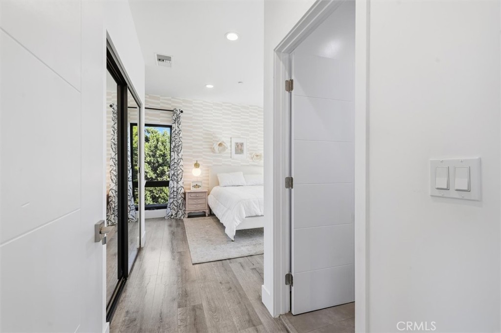 MLS #SB25275108 image #32