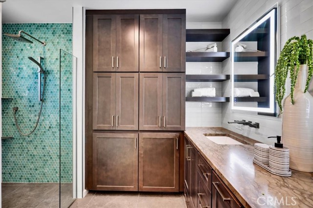 Detail Gallery Image 40 of 67 For 3556 Rutgers Ave, Long Beach,  CA 90808 - 3 Beds | 2 Baths