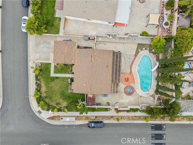 Detail Gallery Image 30 of 32 For 28004 Lakehurst Ave, Canyon Country,  CA 91351 - 4 Beds | 2 Baths