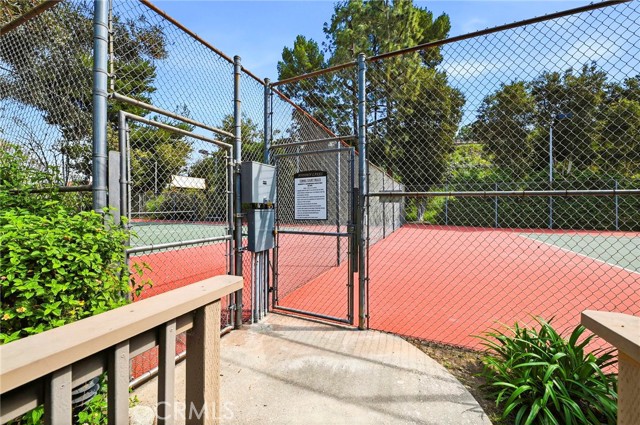 Detail Gallery Image 24 of 24 For 518 Blue Water, Fullerton,  CA 92831 - 2 Beds | 2 Baths