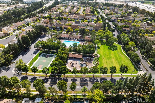 Detail Gallery Image 43 of 49 For 75 Ashford, Irvine,  CA 92618 - 4 Beds | 2/1 Baths