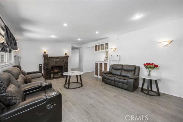 Detail Gallery Image 7 of 43 For 8054 Palm, Yucca Valley,  CA 92284 - 3 Beds | 2 Baths