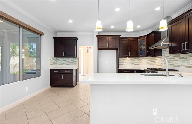 Detail Gallery Image 12 of 37 For 6772 Halifax Dr, Huntington Beach,  CA 92647 - 4 Beds | 3 Baths