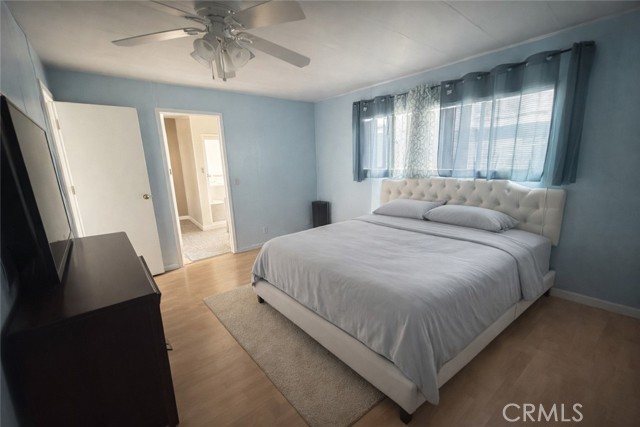 Detail Gallery Image 6 of 15 For 350 E San Jacinto Ave #197,  Riverside,  CA 92571 - 4 Beds | 2 Baths