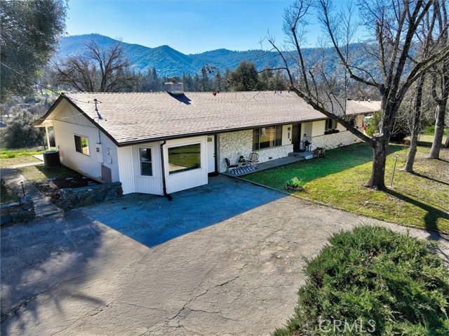 Detail Gallery Image 2 of 48 For 45430 Lauri, Oakhurst,  CA 93644 - 4 Beds | 2 Baths