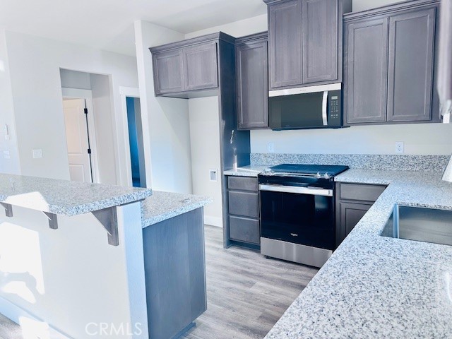 Detail Gallery Image 4 of 16 For 950 Pearson, Paradise,  CA 95969 - 3 Beds | 2 Baths