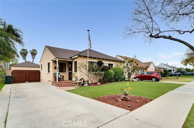 Image 2 of 31 For 5851 Pearce Avenue