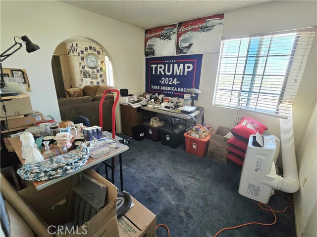 73971 Samarkand Drive, 29 Palms CA: https://media.crmls.org/medias/1edfdb45-317d-4a86-9588-a1b600b5625f.jpg