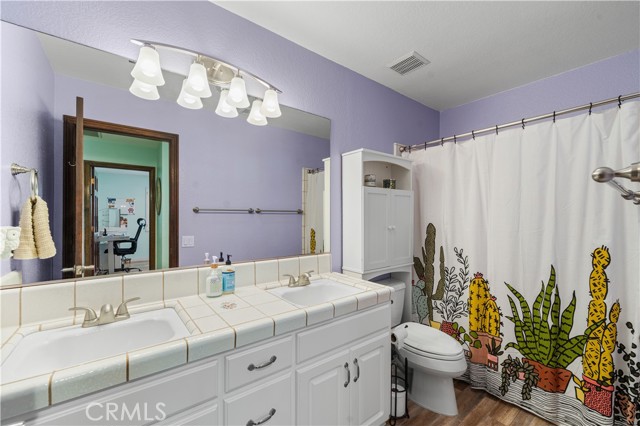 Detail Gallery Image 36 of 75 For 2651 W Avenue N12, Palmdale,  CA 93551 - 5 Beds | 4 Baths