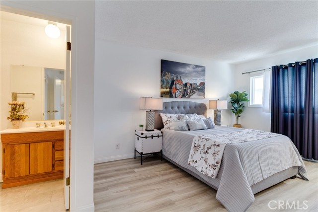 2411 Prospect, Hermosa Beach, California 90254, 2 Bedrooms Bedrooms, ,2 BathroomsBathrooms,Residential,Sold,Prospect,SB22154319