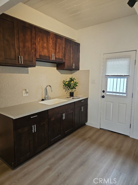 Detail Gallery Image 8 of 13 For 3581 Chicago Ave #D,  Riverside,  CA 92507 - 1 Beds | 1 Baths