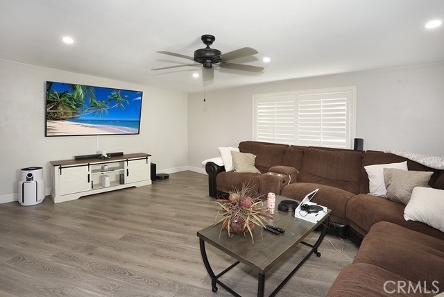 Detail Gallery Image 7 of 29 For 885 N Millard Ave, Rialto,  CA 92376 - 3 Beds | 1/1 Baths