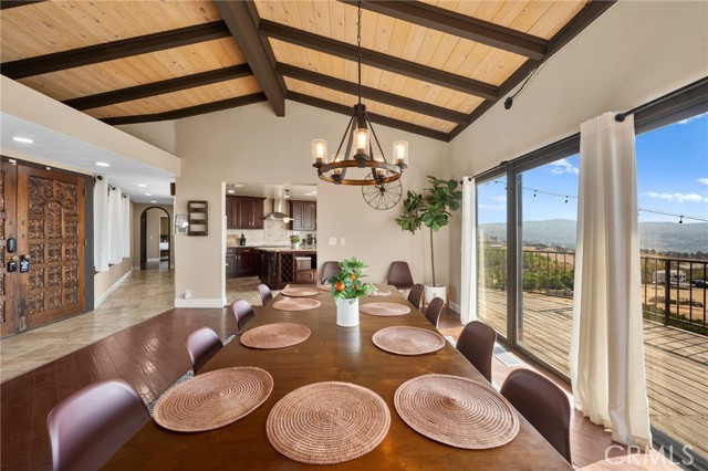 38225 Camino Sierra Road, Temecula CA: https://media.crmls.org/medias/1ee20944-99ac-4ea8-b0de-353bc7100723.jpg