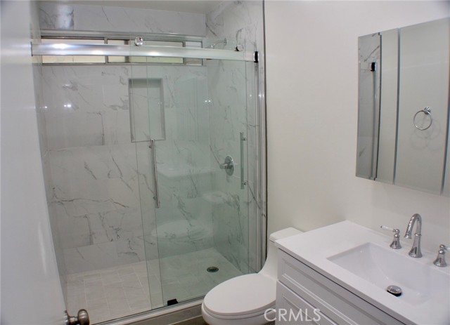 21740 Ulmus Drive, Woodland Hills CA: https://media.crmls.org/medias/1ee25cab-5045-447b-a9da-837f7f9d10d4.jpg