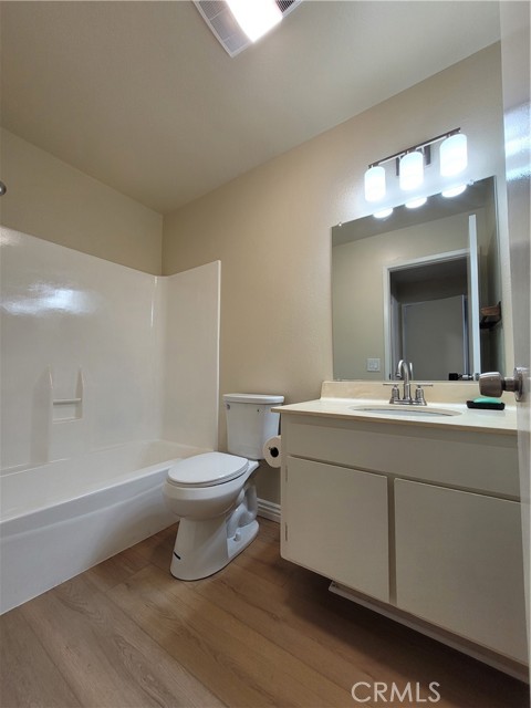 Detail Gallery Image 18 of 29 For 3565 Linden Ave #306,  Long Beach,  CA 90807 - 1 Beds | 1 Baths