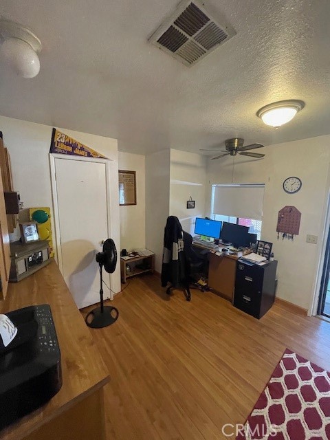 Detail Gallery Image 28 of 45 For 1300 W Menlo Ave #100,  Hemet,  CA 92543 - 2 Beds | 2 Baths