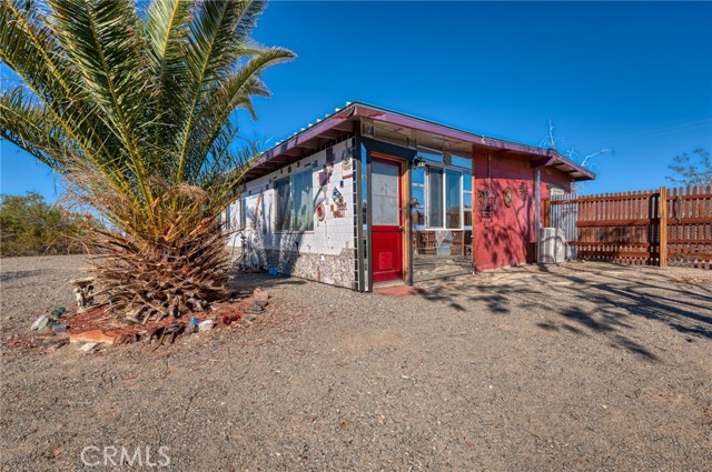 Detail Gallery Image 5 of 75 For 85927 Eddie Albert Rd, Twentynine Palms,  CA 92277 - 2 Beds | 1 Baths