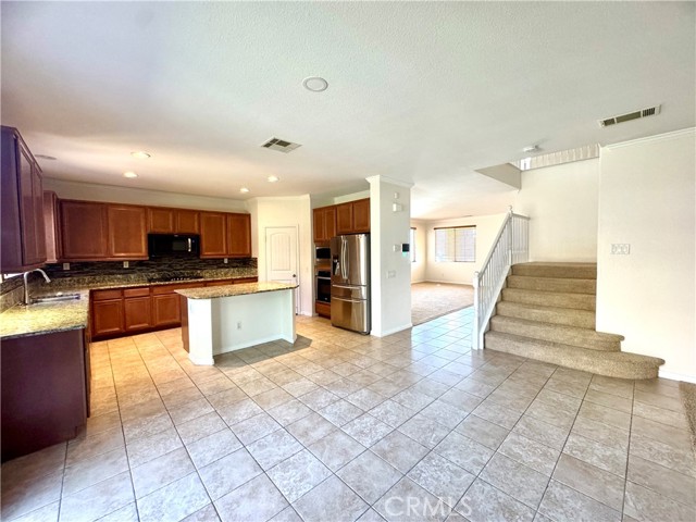 Detail Gallery Image 7 of 35 For 26294 Norma Jean, Murrieta,  CA 92563 - 4 Beds | 3 Baths