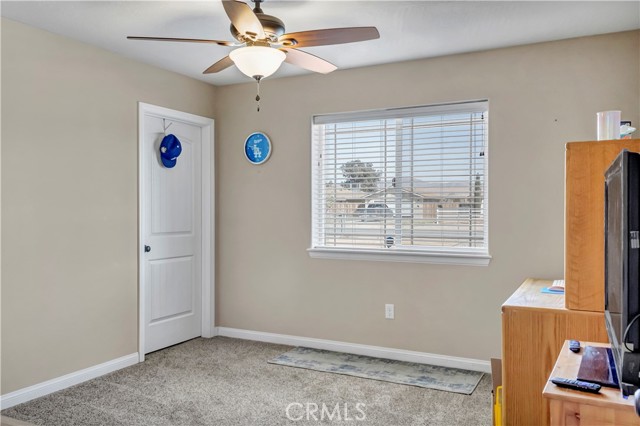 Detail Gallery Image 7 of 14 For 11988 Pecos, Apple Valley,  CA 92308 - 3 Beds | 2 Baths